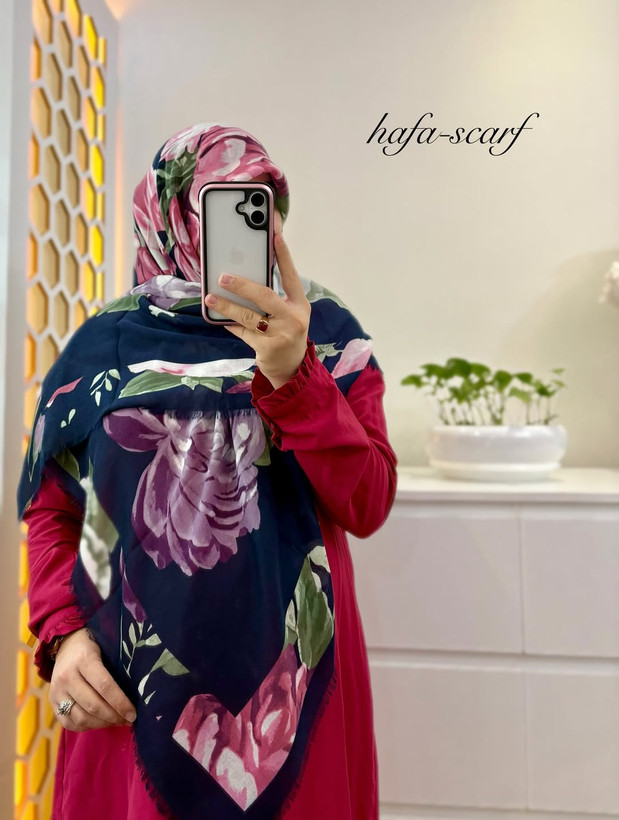 روسری نخ یونیک وارداتی طرح گل