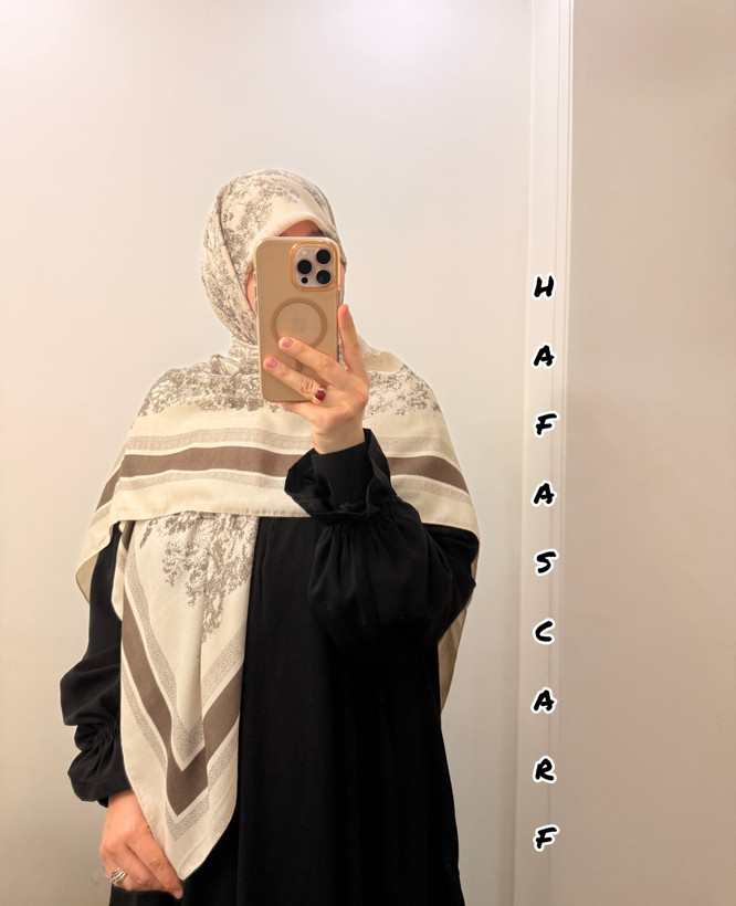 نخی سیااسکارف