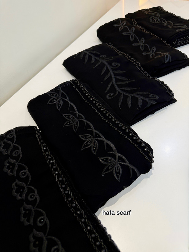 روسری خاویار گلدوزی