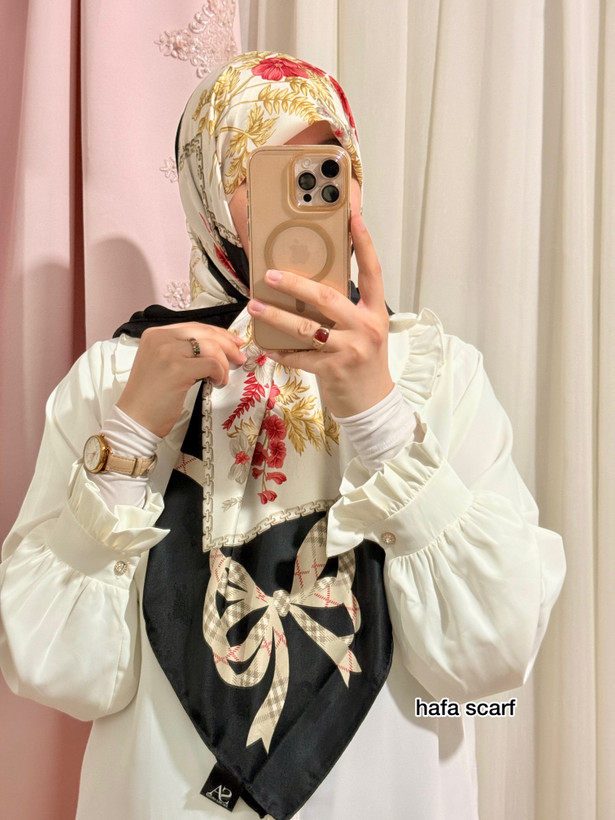 روسری ابریشم ژاکارد ۱۲۰