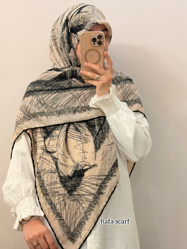 روسری نخ گارزا طرح دار