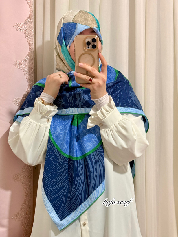 ابریشم ژاکارد در طرح آبرنگی