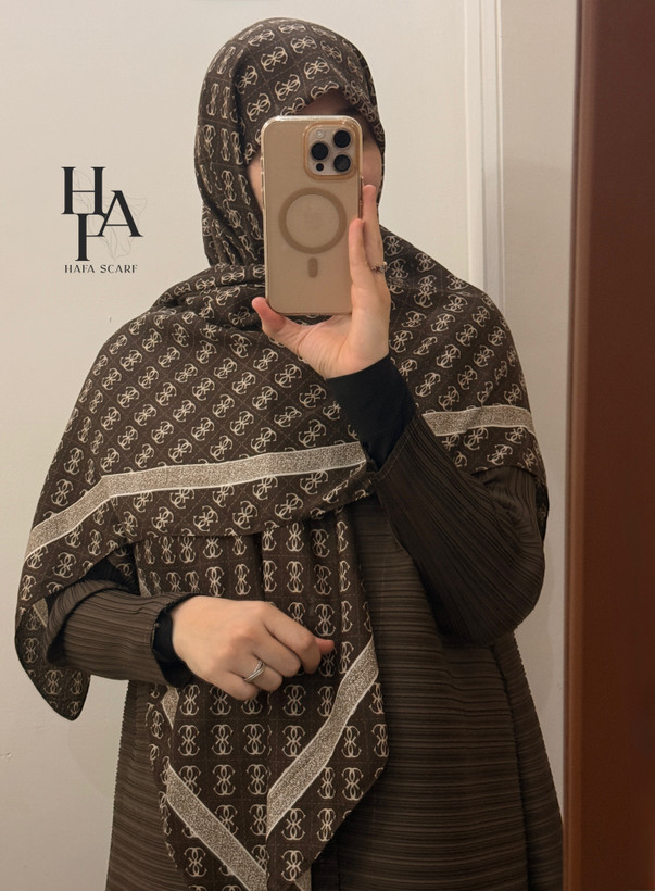 روسری سیااسکارف قهوه ای سفید 🤎🤍