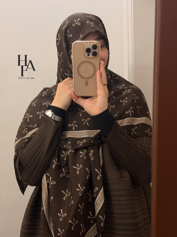 روسری سیااسکارف قهوه ای سفید 🤎🤍