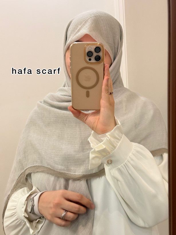 روسری کنفی حاشیه دار