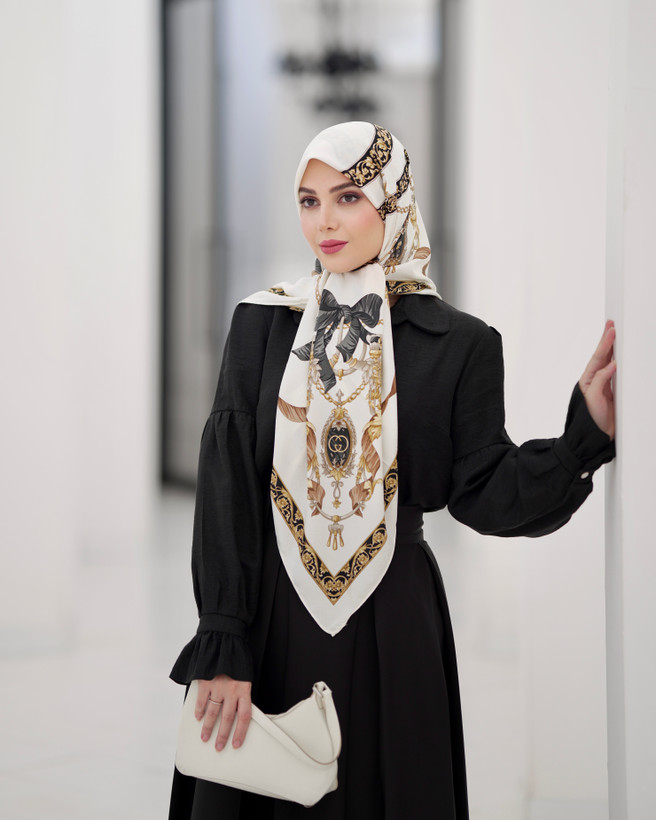 ابریشم ژاکارد ۱۲۰