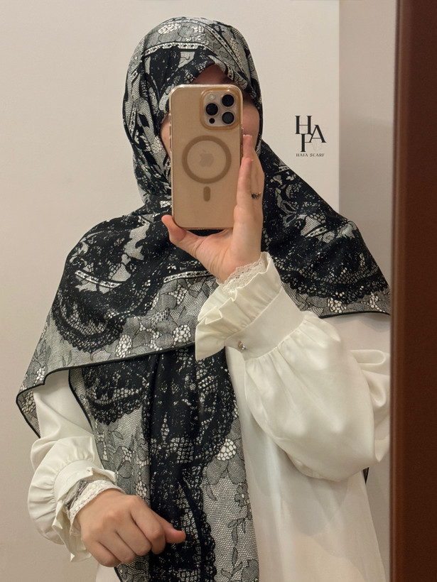 ابریشم ژاکارد ۱۴۰