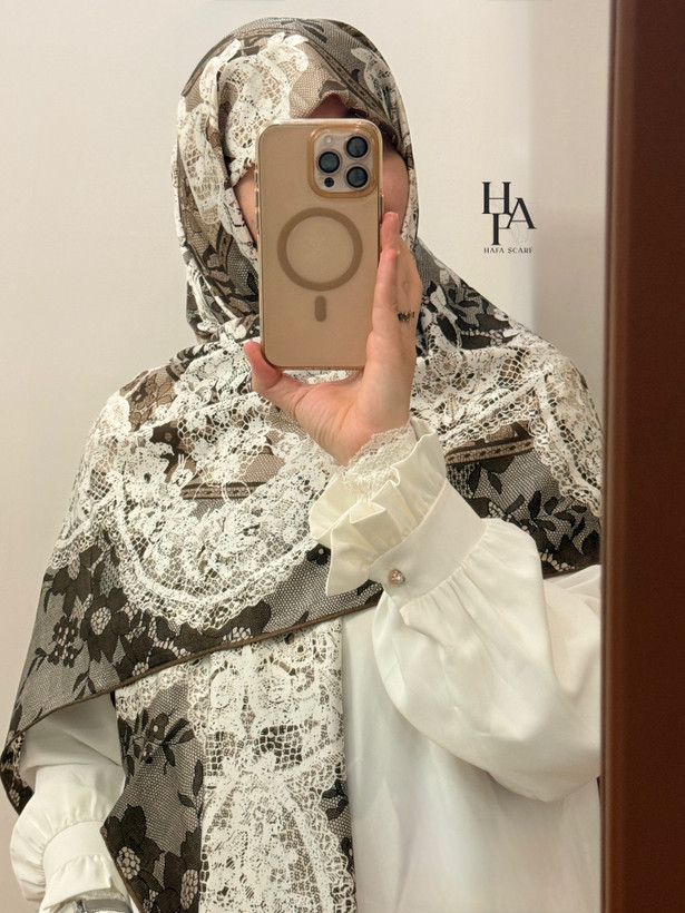 ابریشم ژاکارد ۱۴۰