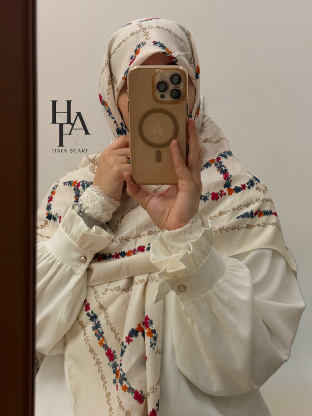 نخی سیااسکارف گل گوچی