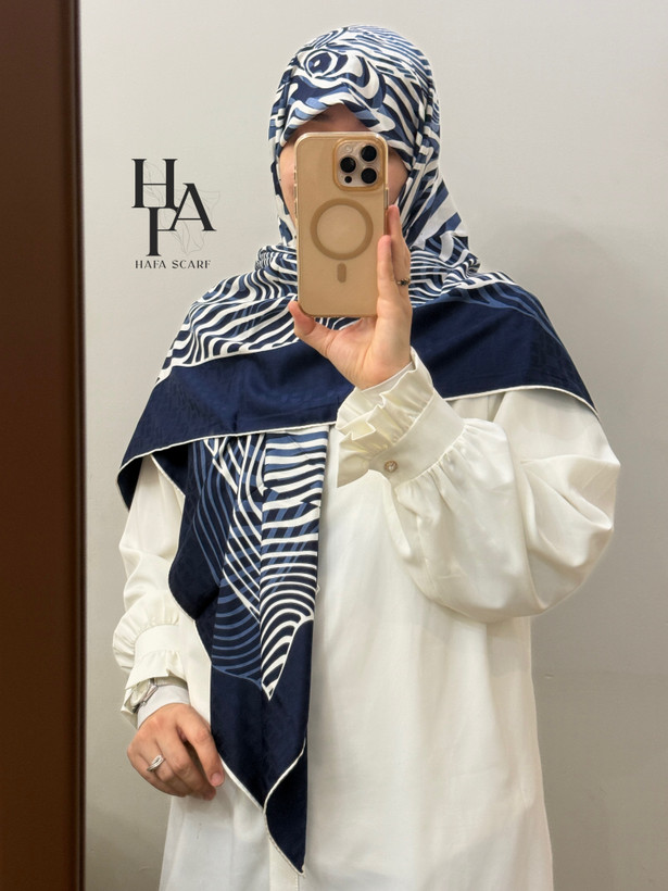 روسری ابریشم ژاکارد ۱۴۰